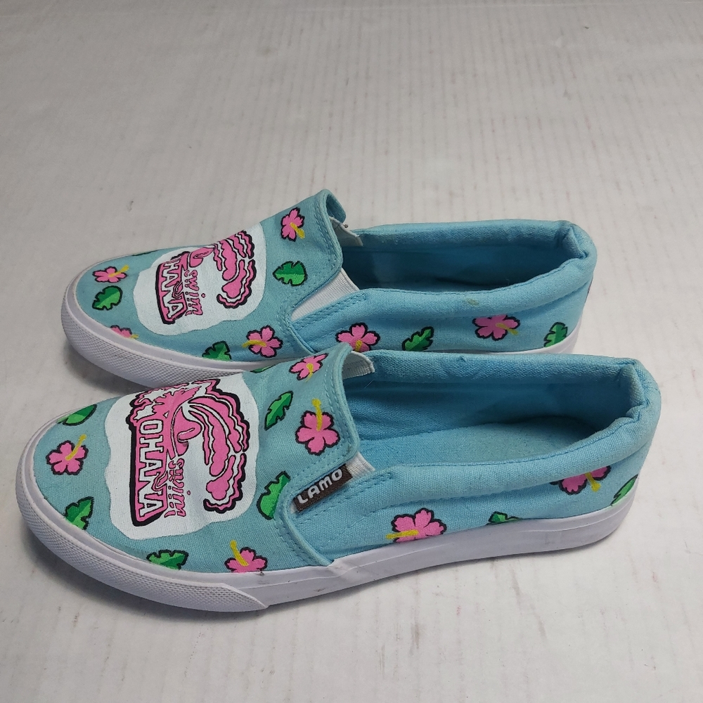 LAMO Women's Size 8M Color Blue and Pink